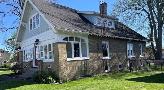 Photo of 124 2nd St NE, Carrollton, OH 44615
