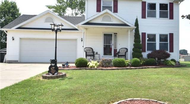 Photo of 307 Crimson Cir, Campbell, OH 44405