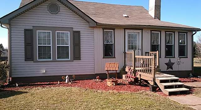 Photo of 320 N Chestnut St, Gnadenhutten, OH 44629
