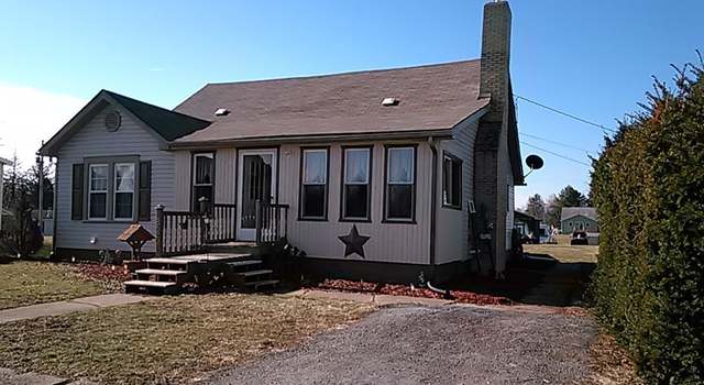 Photo of 320 N Chestnut St, Gnadenhutten, OH 44629