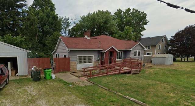 Photo of 833 Rossland Rd, Alliance, OH 44601