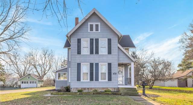 Photo of 5231 South St, Vermilion, OH 44089