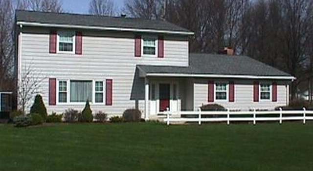 Photo of 846 Heritage Ln, Salem, OH 44460