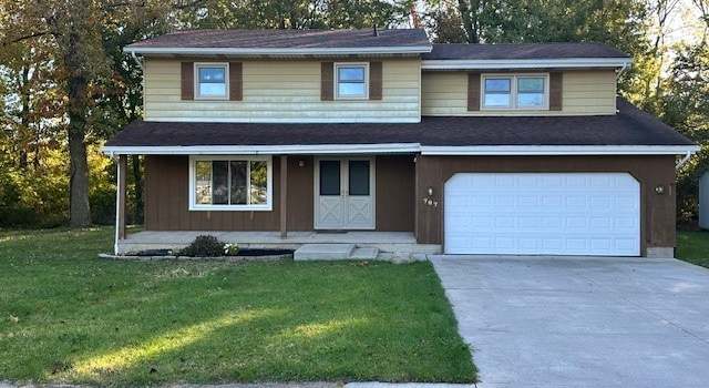 Photo of 707 Maplewood Ave, Sheffield Lake, OH 44054