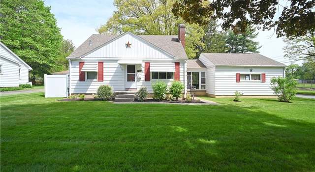 Photo of 1706 Mccollum Rd, Youngstown, OH 44509