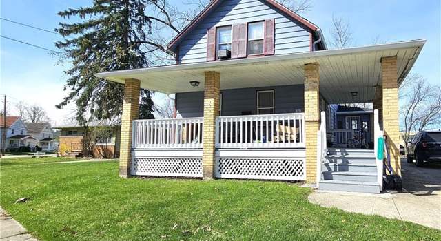 Photo of 5110 Greenhurst Dr, Maple Heights, OH 44137