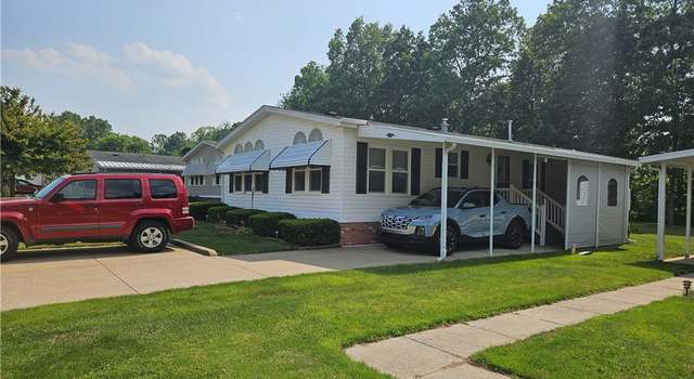 Photo of 224 C St SW, Navarre, OH 44662