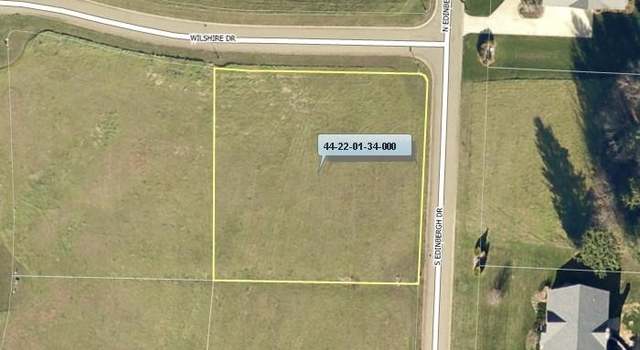 Photo of 5020 Wilshire Dr, Zanesville, OH 43701