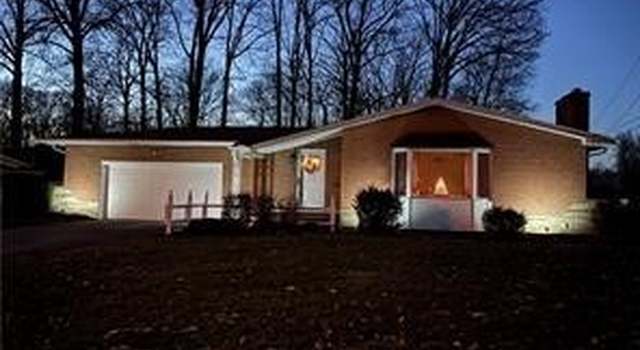 Photo of 34 Gillian Ln, Boardman, OH 44511