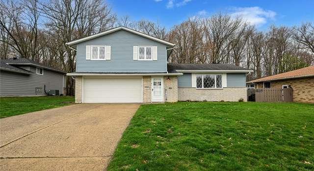 Photo of 14881 Indian Creek Dr, Middleburg Heights, OH 44130