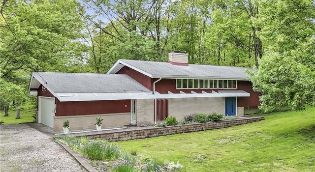 Photo of 7130 Chestnut Dr, Walton Hills, OH 44146