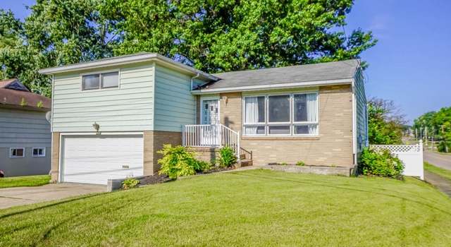 Photo of 1103 Clinton Ave SE, North Canton, OH 44720
