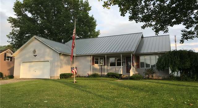 Photo of 126 Tomahawk Dr, Gnadenhutten, OH 44629