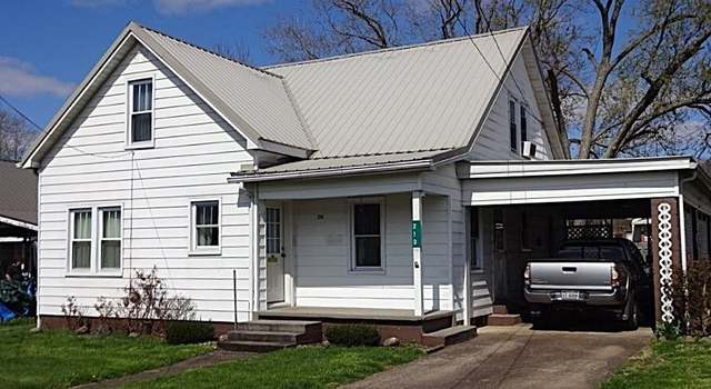 Photo of 210 Third St, Spencer, WV 25276