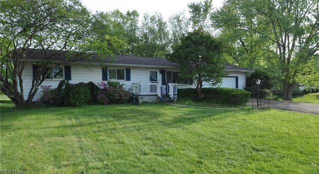 Photo of 1026 Country Club Dr, Zanesville, OH 43701