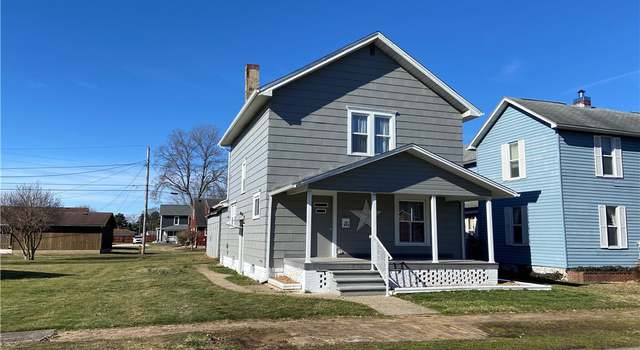 Photo of 450 Barnett Ave, Newcomerstown, OH 43832
