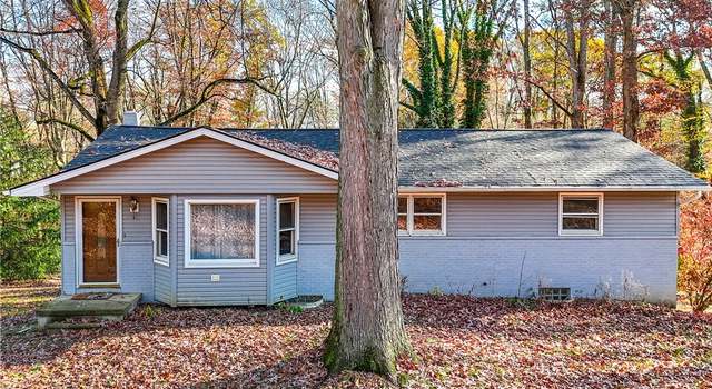 Photo of 8470 Shadyview Ave NW, Clinton, OH 44216