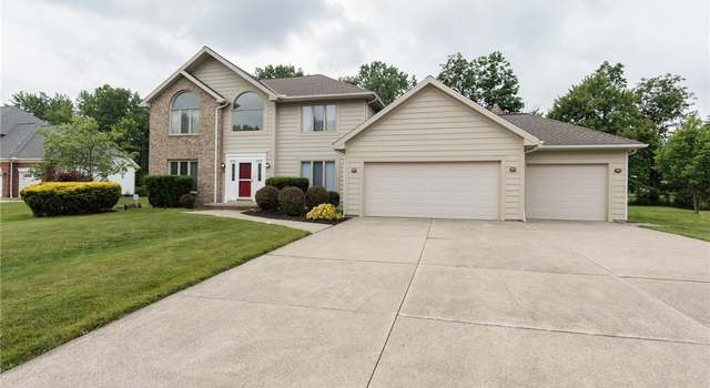 Photo of 5330 Charles Pl, Highland Heights, OH 44143