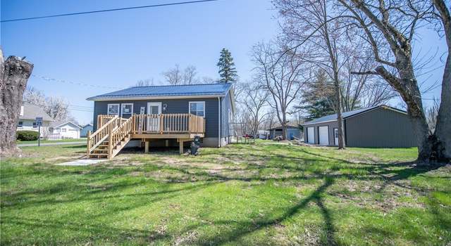 Photo of 4454 Eastland Ave, Louisville, OH 44641