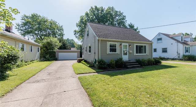 Photo of 5551 Decker Rd, North Olmsted, OH 44070