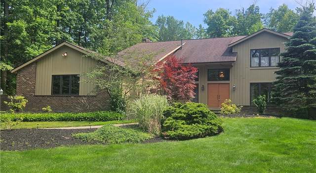 Photo of 10460 Pinecrest Rd, Concord, OH 44077