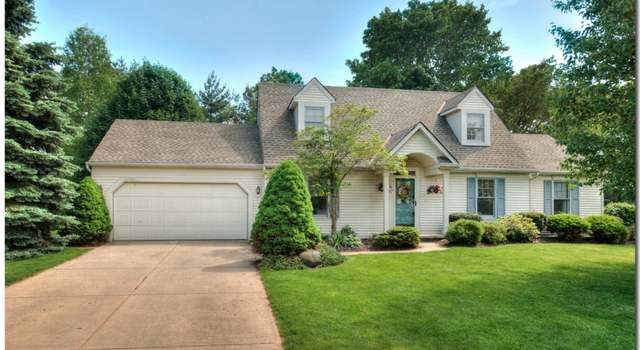 Photo of 33336 Chatham Dr, Avon Lake, OH 44012