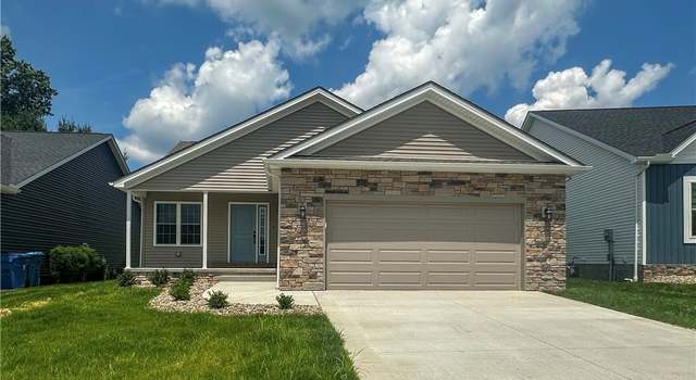 Photo of 260 Potters Cir, Girard, OH 44420