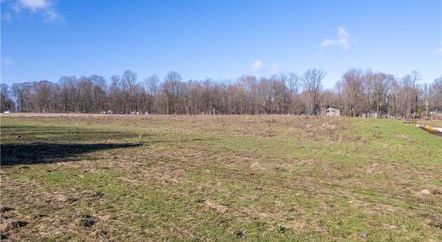 Photo of 7188 State Rd, Wadsworth, OH 44281