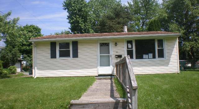 Photo of 251 W Vine St, Alliance, OH 44601