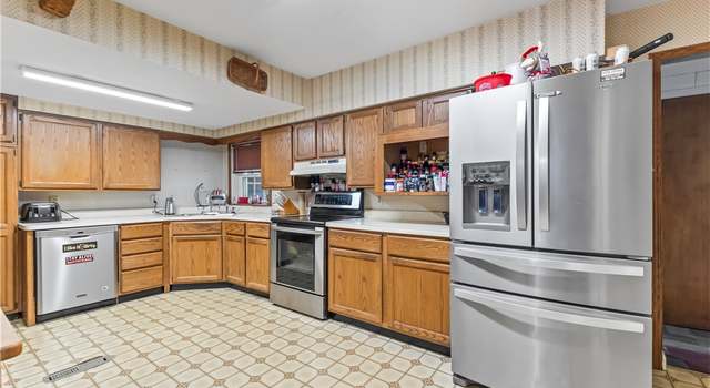 Photo of 125 Callahan Rd, Canfield, OH 44406
