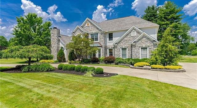 Photo of 4837 Arbour Green Dr, Akron, OH 44333