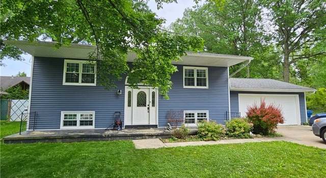 Photo of 845 Dunny Ave, Sheffield Lake, OH 44054