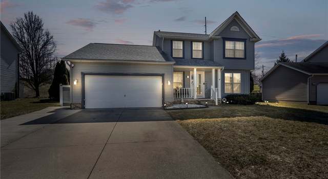 Photo of 2236 Canterbury Cir, Akron, OH 44319