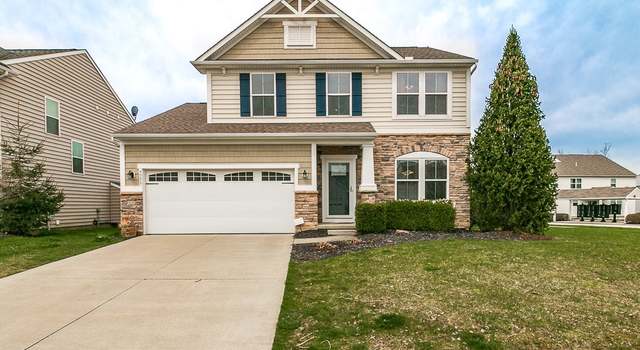 Photo of 4996 Lake Forest Dr, Peninsula, OH 44264