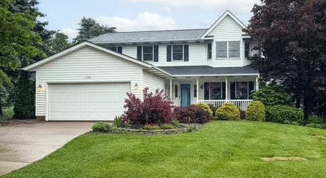 Photo of 1339 Harmony Dr, Wadsworth, OH 44281