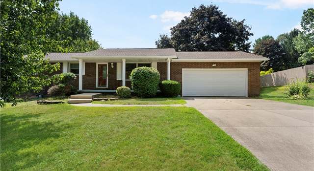 Photo of 1508 Canyon St NE, Uniontown, OH 44685