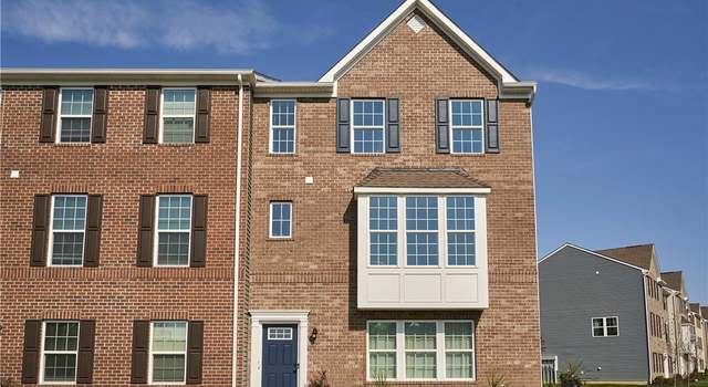 Photo of 1662 N Eckert Ln, Akron, OH 44313