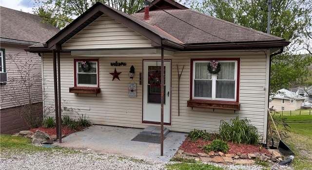Photo of 147 Wall St, Weirton, WV 26062