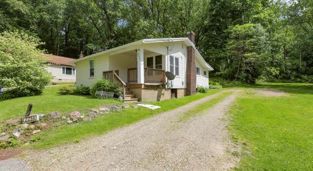 Photo of 2254 Iraquois St, Ravenna, OH 44266