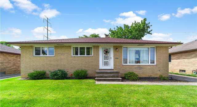 Photo of 9691 Idlewood Dr, Brooklyn, OH 44144