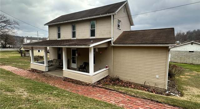 Photo of 80 W Main St, Quaker City, OH 43773