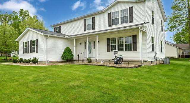 Photo of 1098 Shrewsbury Dr, Ravenna, OH 44266