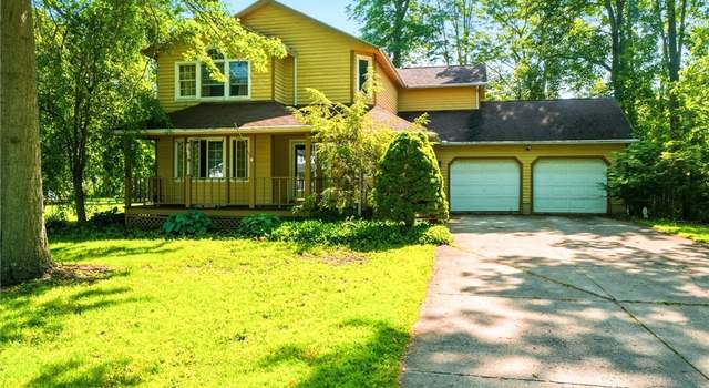 Photo of 2120 Deerfield Dr, Ashtabula, OH 44004