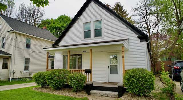 Photo of 918 Pitkin Ave, Akron, OH 44310