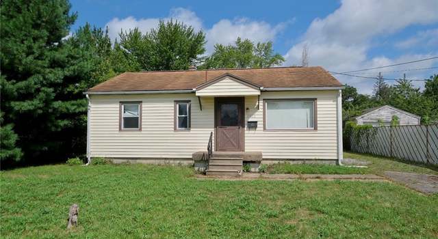 Photo of 2066 Beverly St NW, Warren, OH 44485