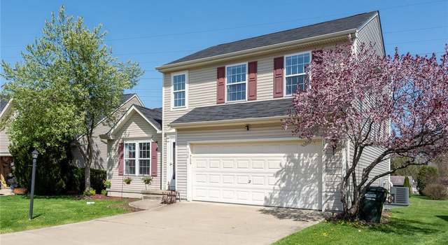Photo of 130 Stonefield Dr, Berea, OH 44017