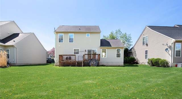 Photo of 130 Stonefield Dr, Berea, OH 44017