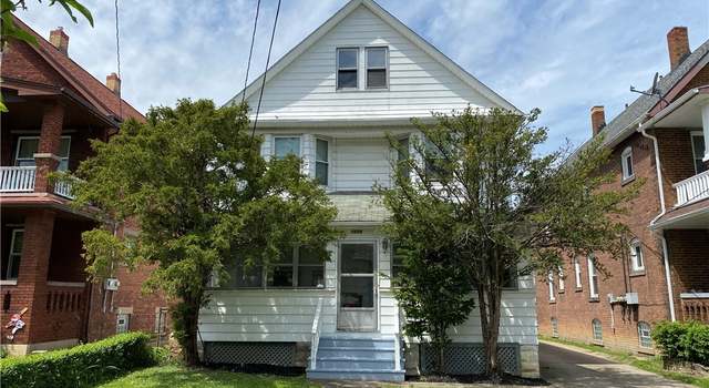 Photo of 1574 Ridgewood Ave, Lakewood, OH 44107