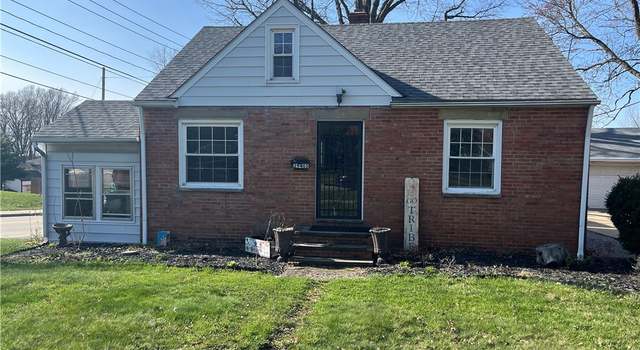 Photo of 29405 Ridge Rd, Wickliffe, OH 44092