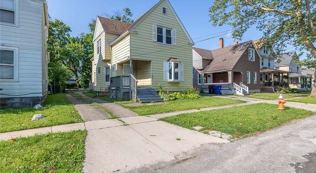 Photo of 4311 Woburn Ave, Cleveland, OH 44109